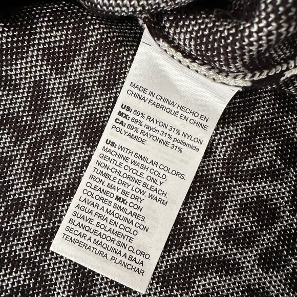 Chico's Sweater Cardigan 3 XL 16/18 Animal Print Zebra Cheetah Black White - Picture 9 of 9